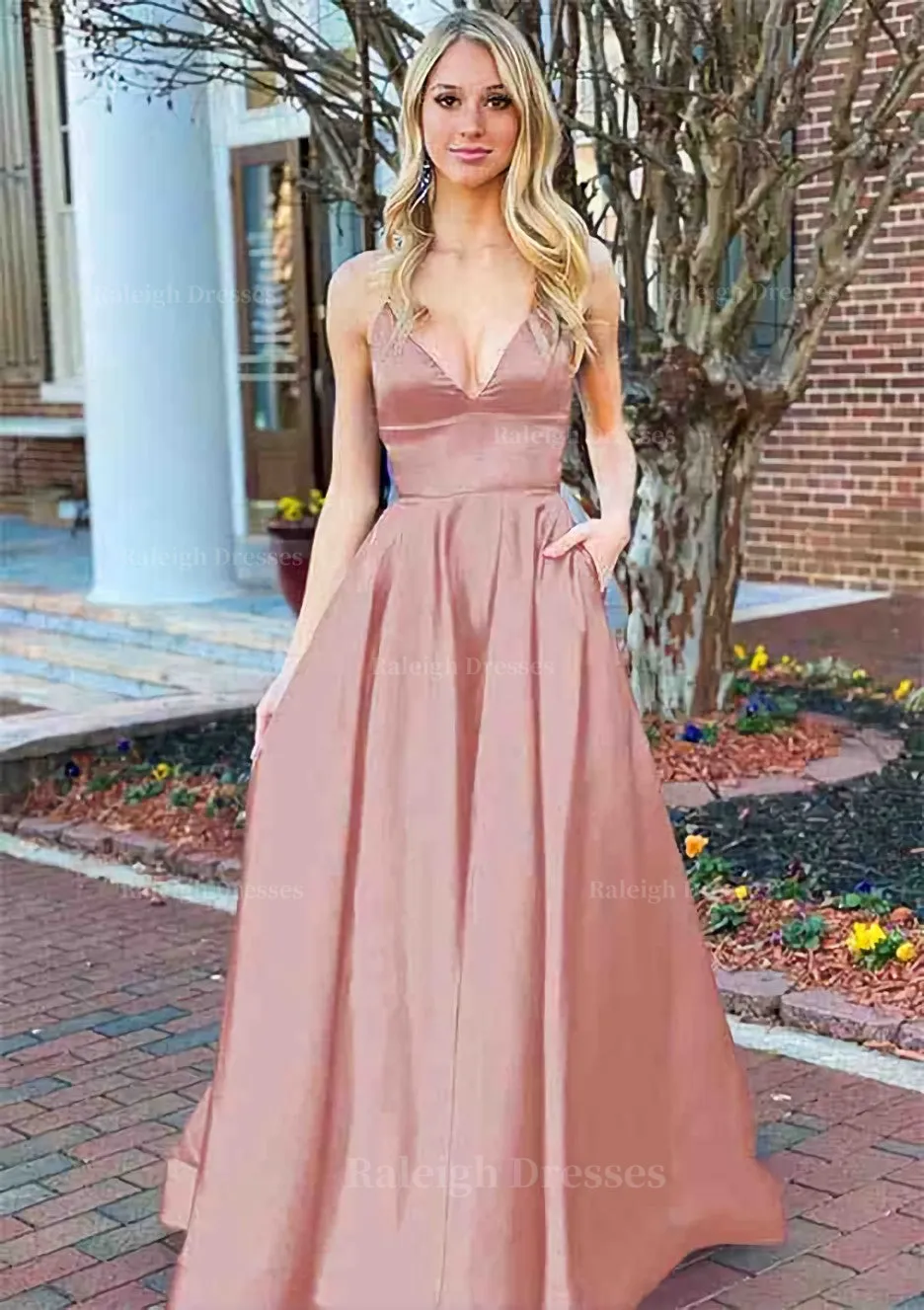 A-line V Neck Sleeveless Charmeuse Long/Floor-Length Prom Dress With Pockets