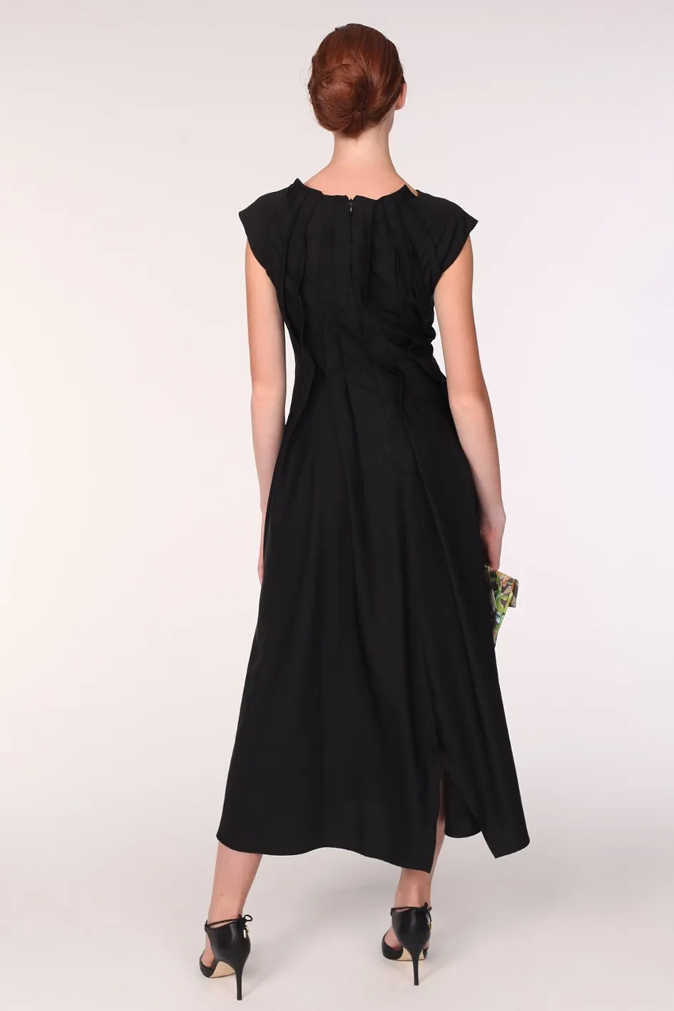 Back Neck Pleats Silk Dress / Black