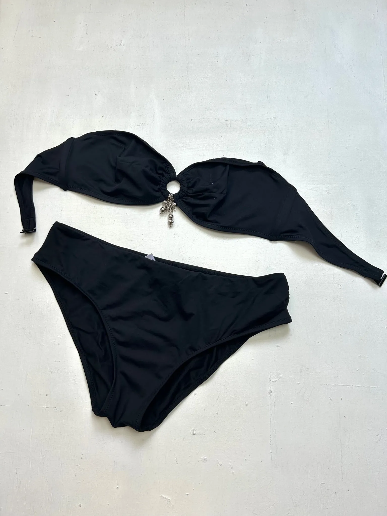 Black pearls y2k vintage bikini set (M)