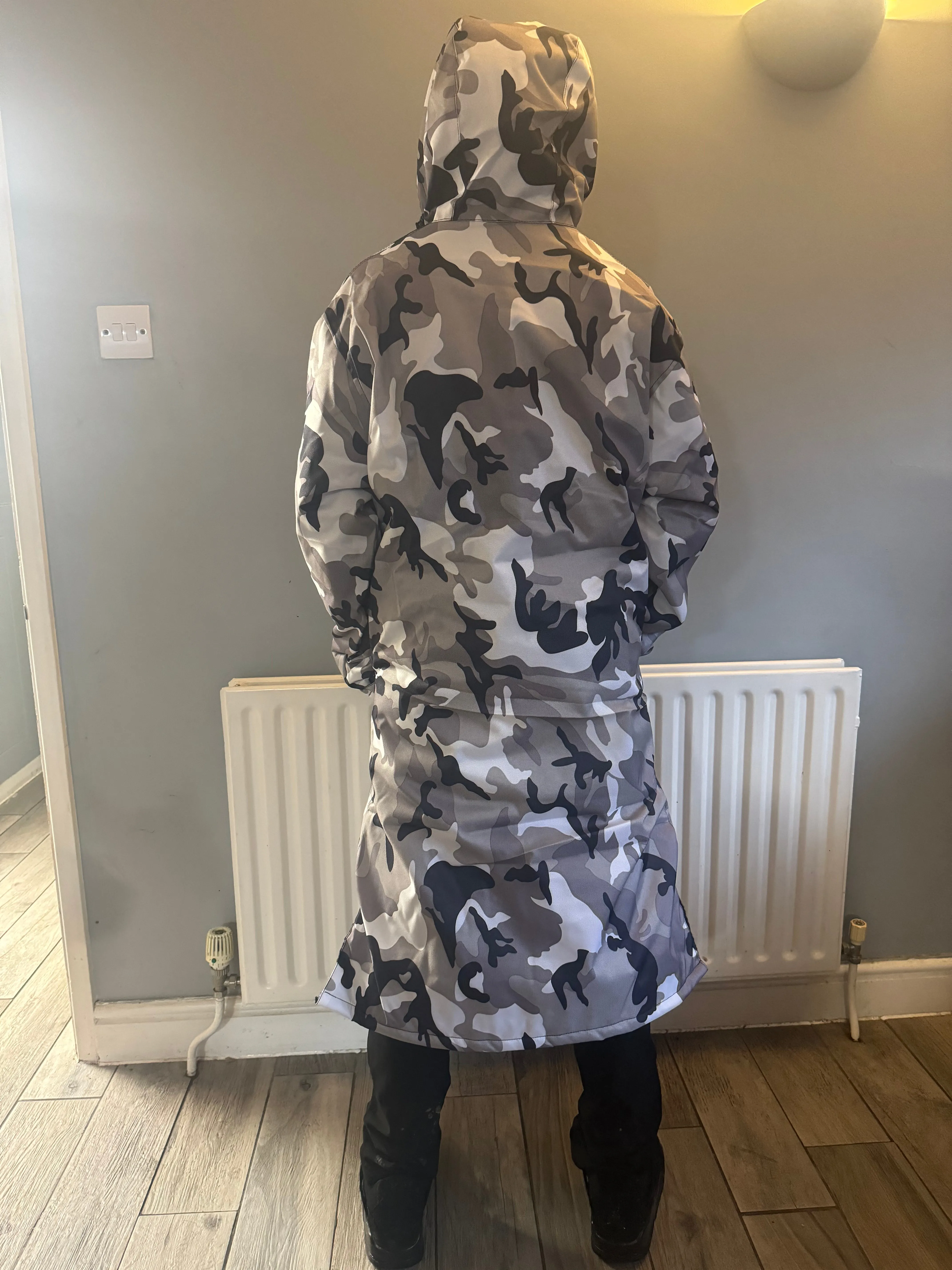 Camo grey dry robe