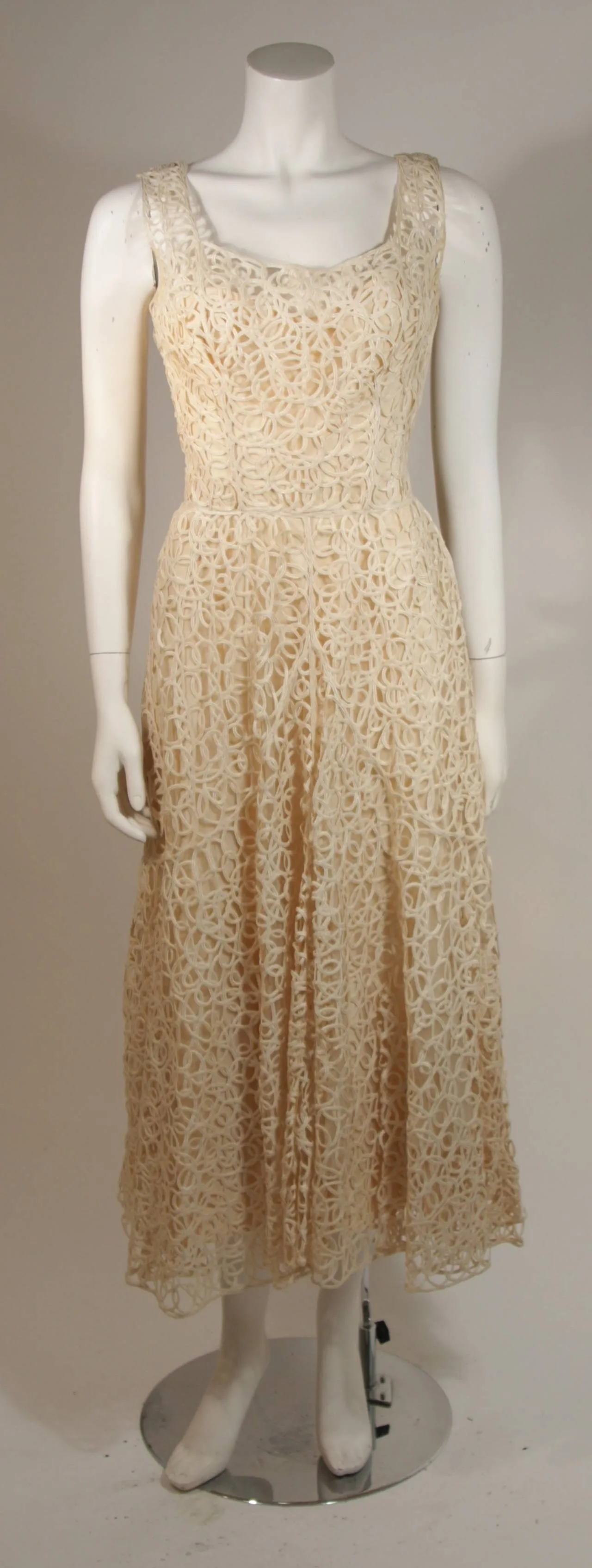 CEIL CHAPMAN Cream Lattice Work Lace Cocktail Dress Size Small