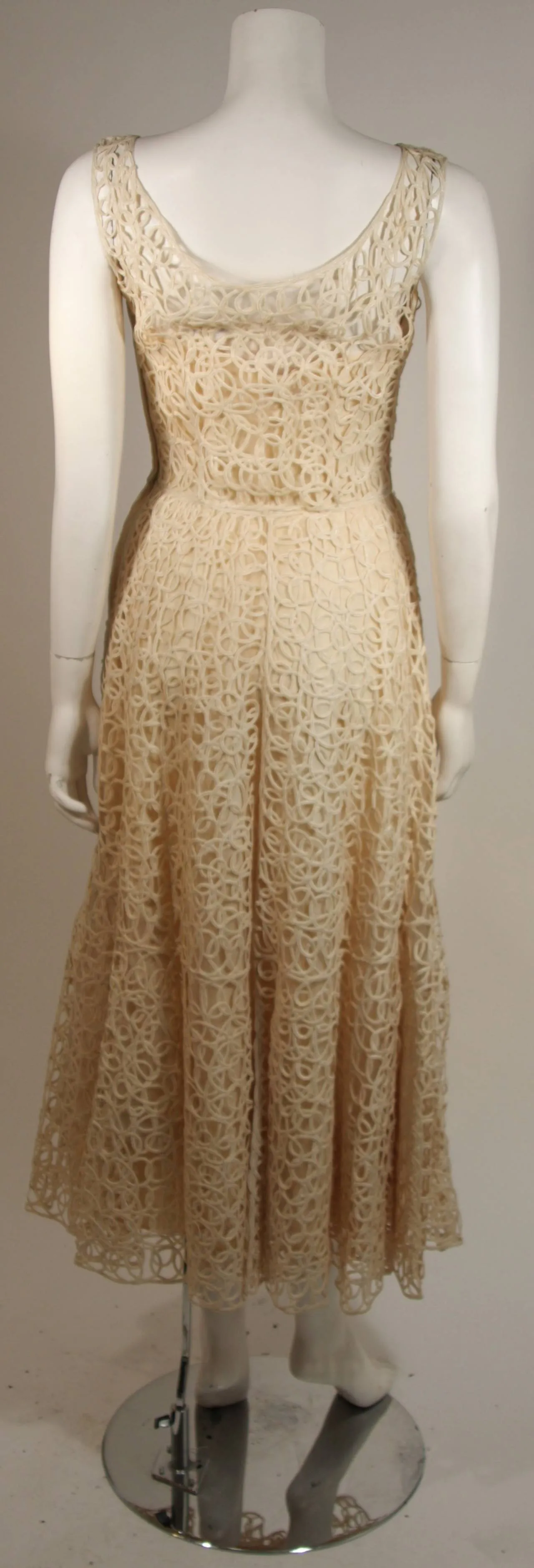 CEIL CHAPMAN Cream Lattice Work Lace Cocktail Dress Size Small