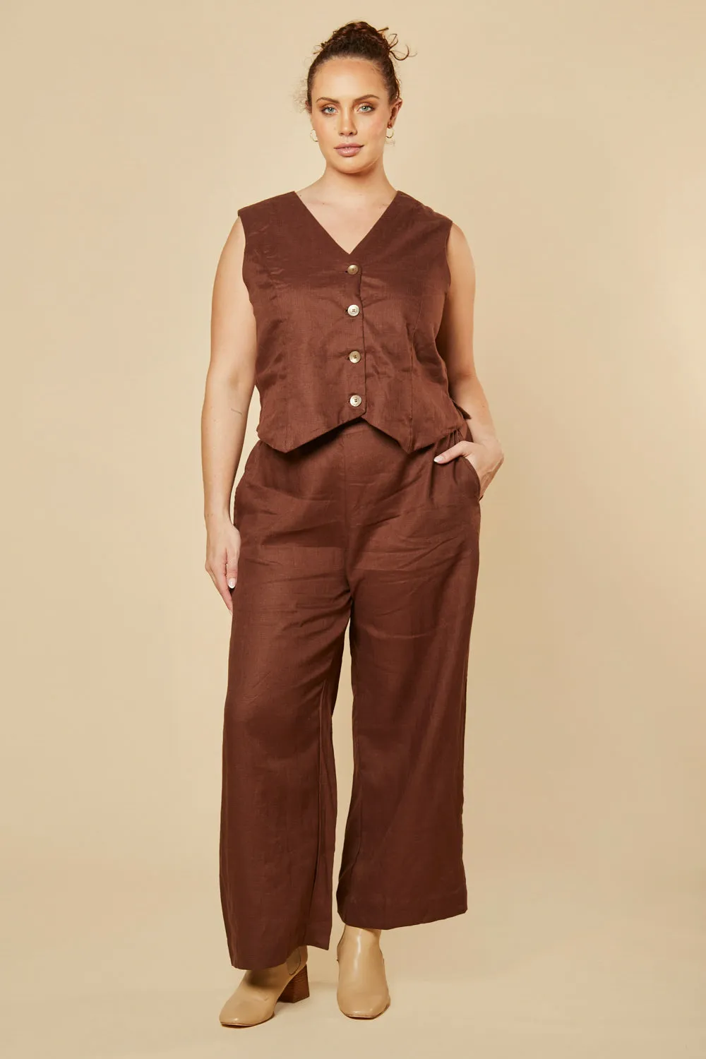 Linen Waist Coat in Raisin