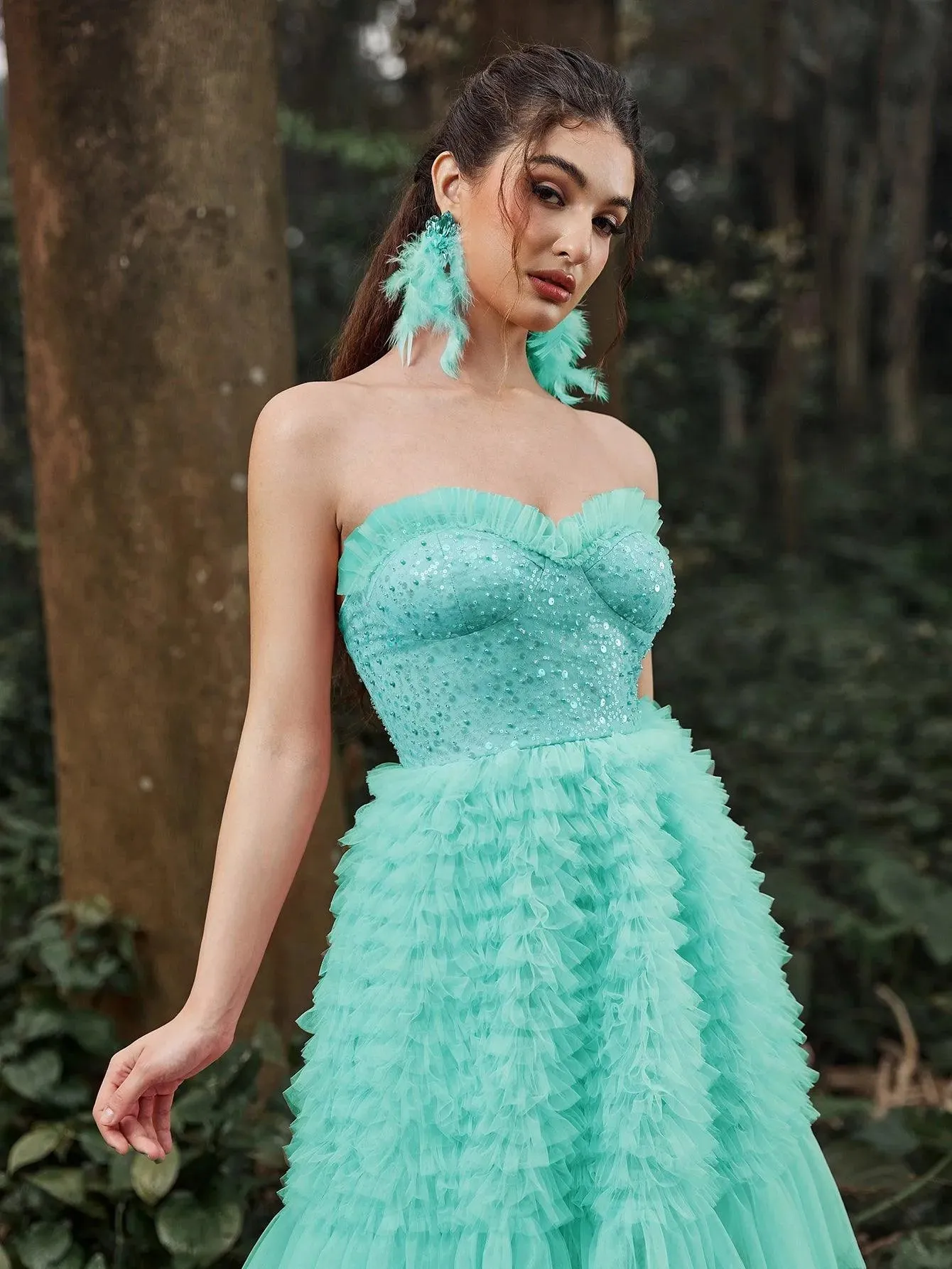 Luxury Ruffle Trim Sequin Bodice Cascading Tulle Hem Prom Dress