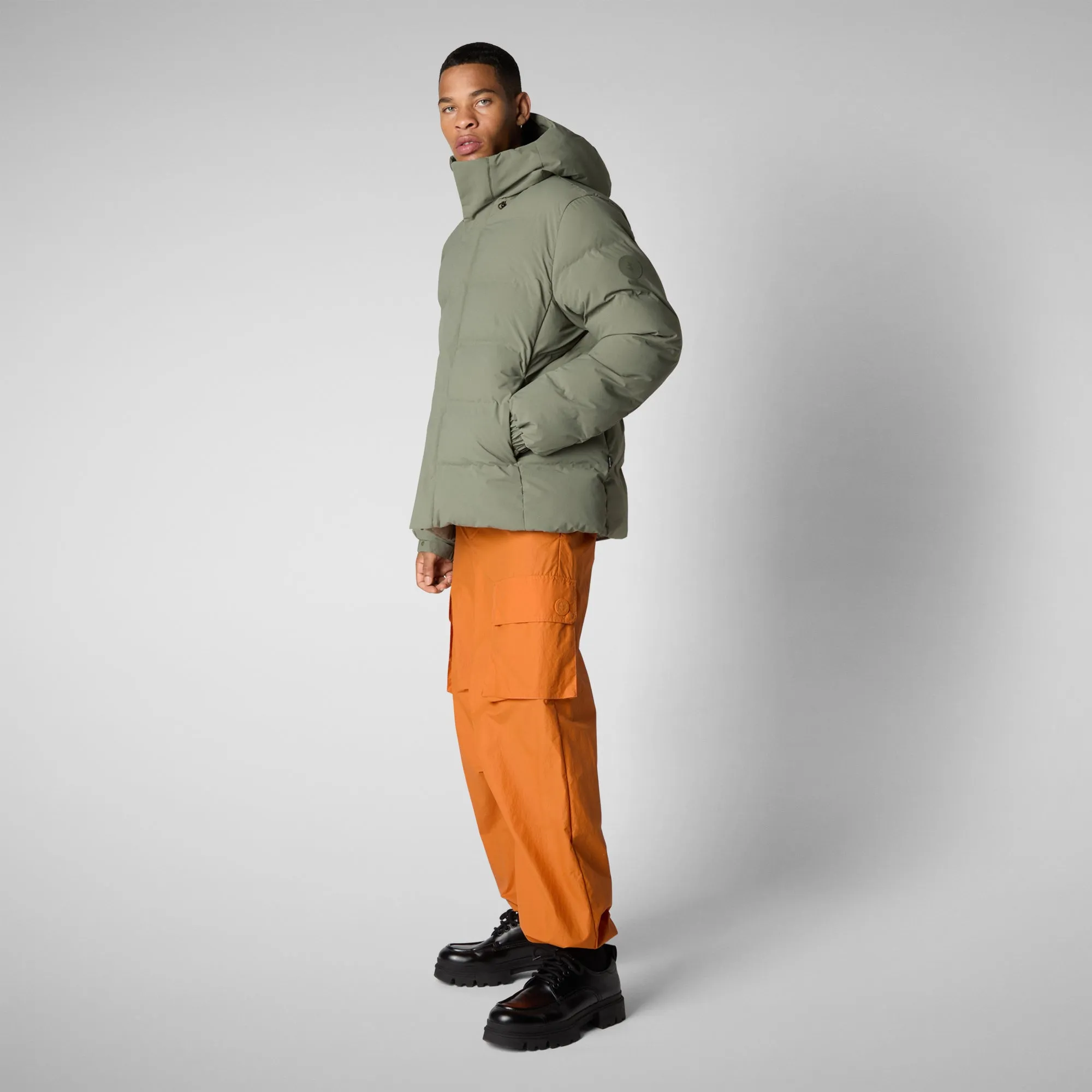 Man's hooded parka Leland in swamp green