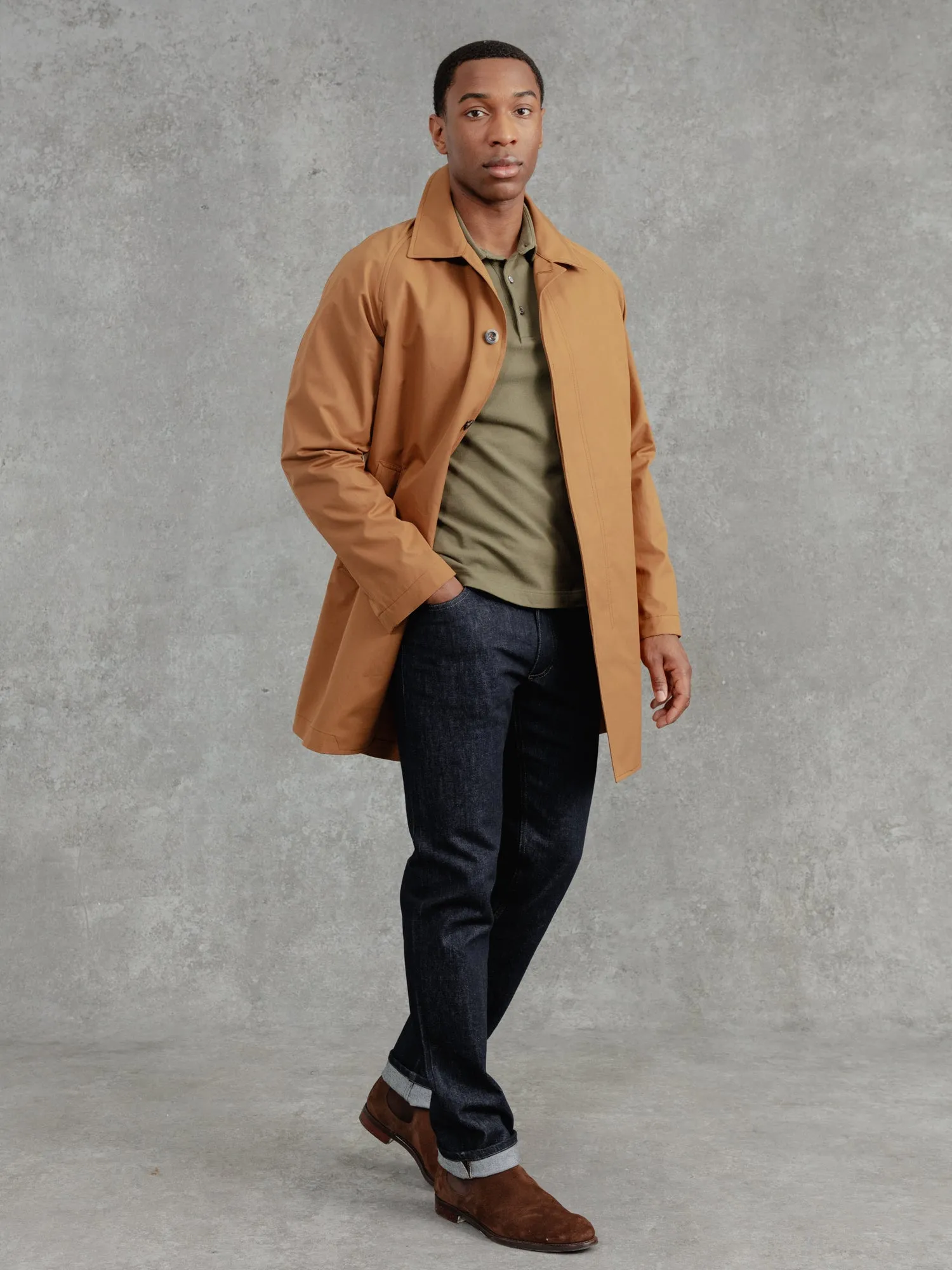 The Ventile® Raglan Raincoat - Cinnamon