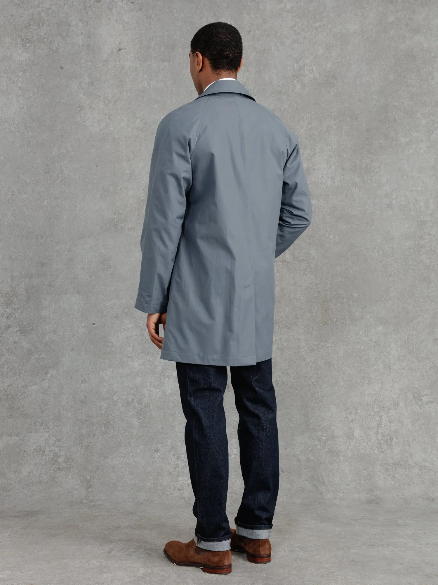 The Ventile® Raglan Raincoat - Storm Sky