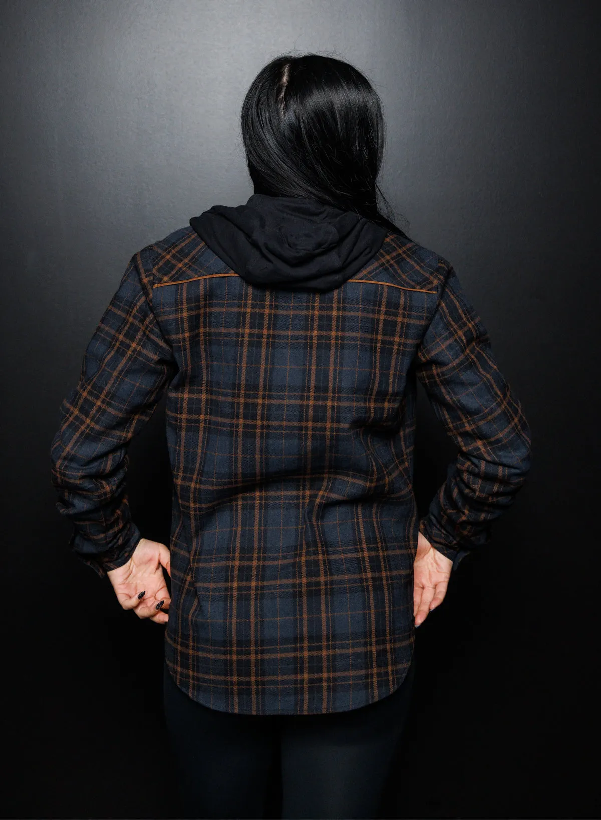 WOMEN'S HOODED FOREVER FLANNEL - NAVY