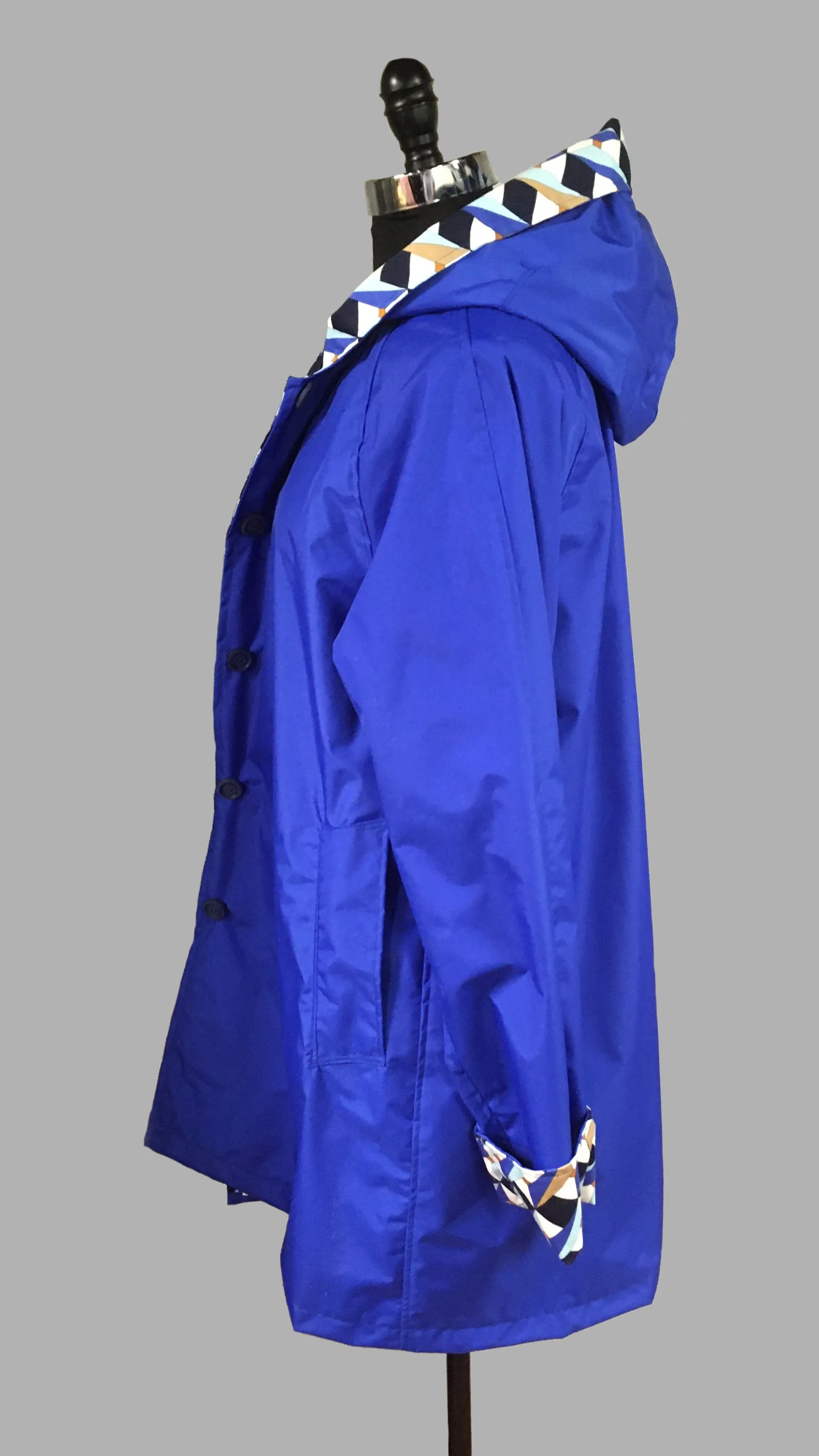 *Women's Royal Blue Outer Reversible Raincoat (RR/C 0614C)